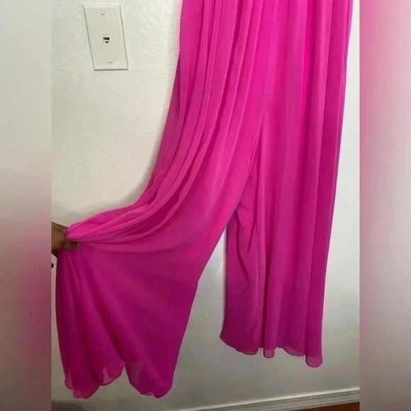 Halogen Sleeveless Halter Neck Jumpsuit in Taffy Pink - Picture 3 of 7